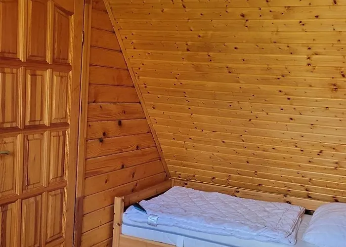 Bliev-hee Nr 1 Feriehus *